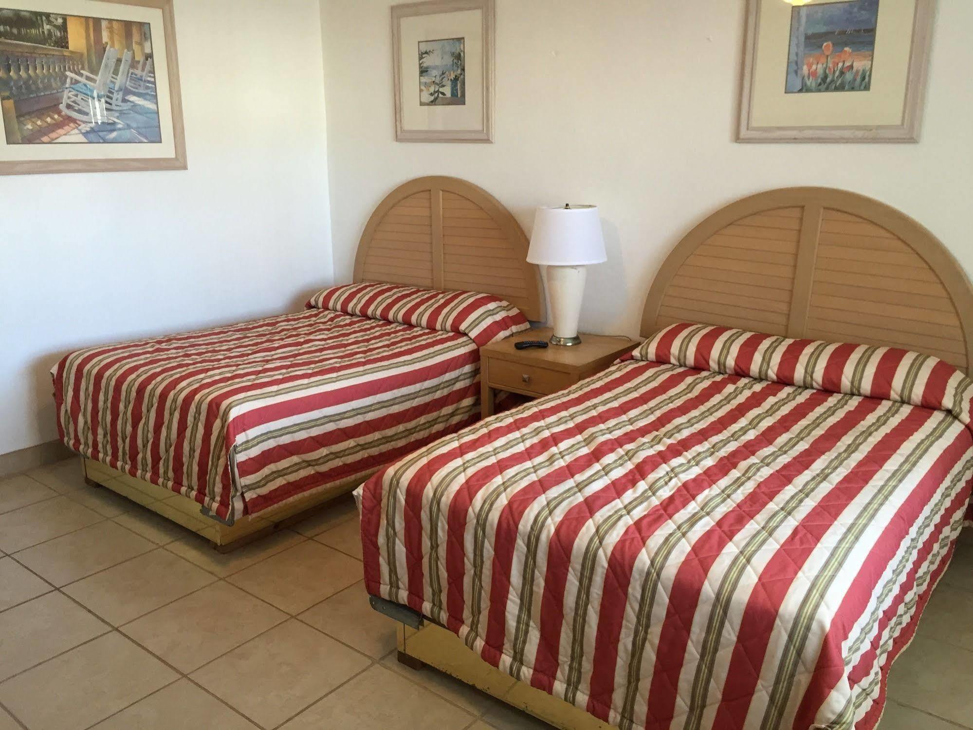 Economy Suites Cypress Gardens Buitenkant foto